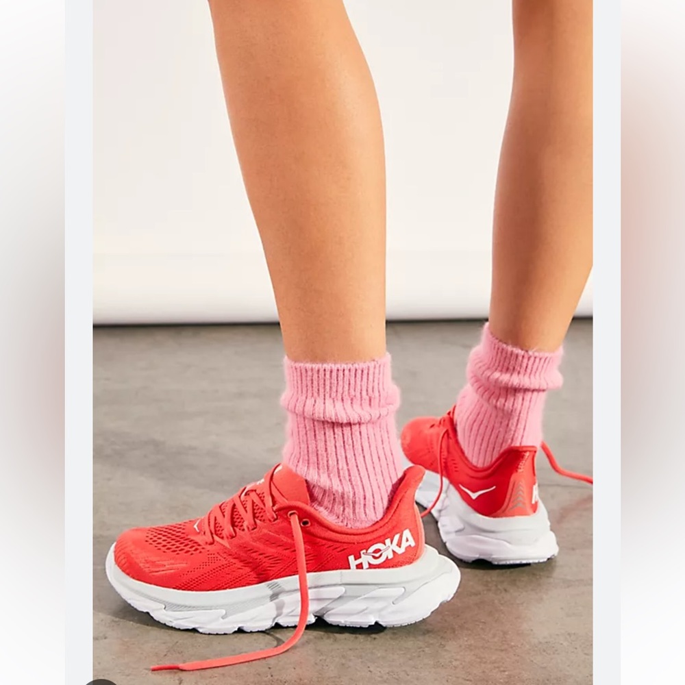 Hoka Clifton edge